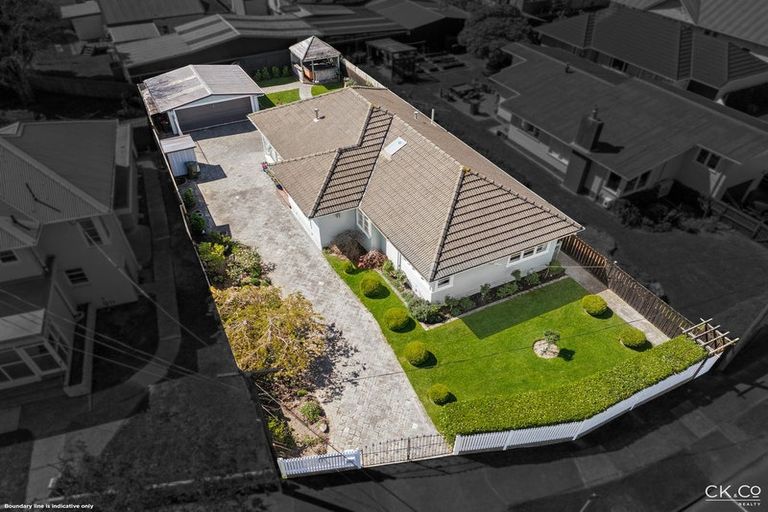 Photo of property in 9 Derwent Lee Grove, Epuni, Lower Hutt, 5011