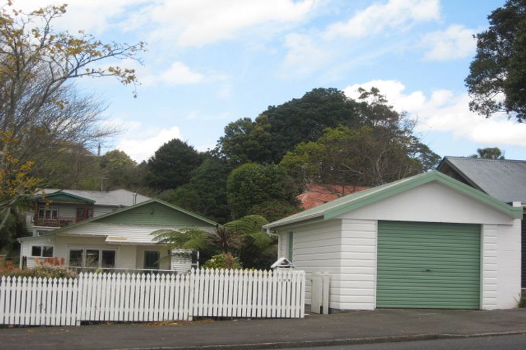 Photo of property in 109 Fulford Street, New Plymouth, 4310