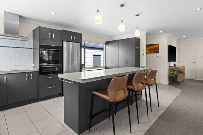 Photo of property in 253 Havelock Road, Akina, Hastings, 4122