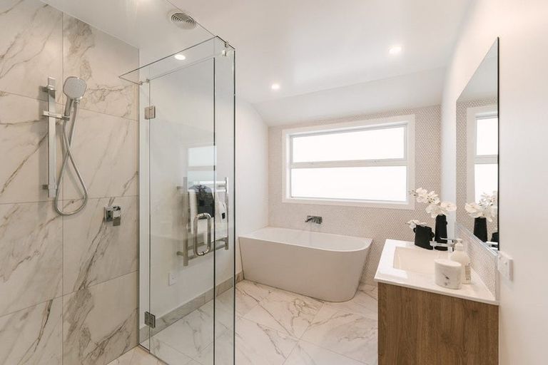 Photo of property in 2 Gratitude Way, Kelvin Grove, Palmerston North, 4414