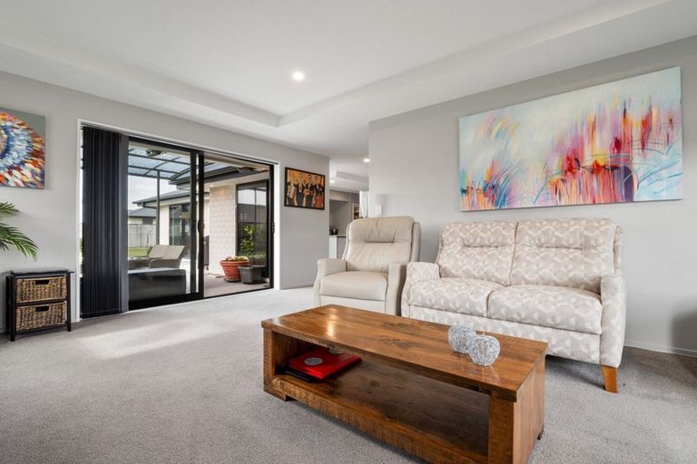 Photo of property in 44 Beachvale Drive, Kaiapoi, 7630