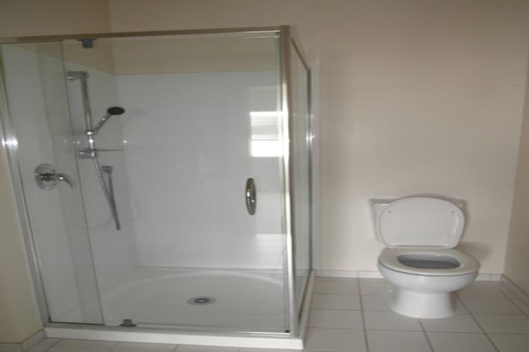 Photo of property in 3/7 Kelvin Hart Drive, East Tamaki, Auckland, 2013