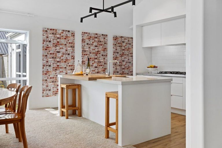 Photo of property in 31 Benmore Crescent, Pyes Pa, Tauranga, 3112