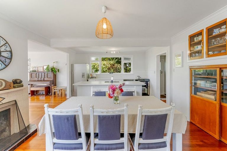 Photo of property in 41 Cumming Street, Okato, 4335