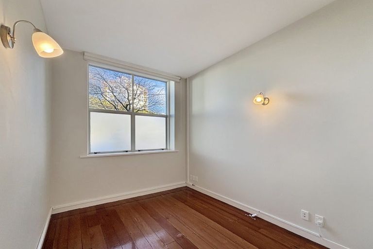 Photo of property in 1/30 Hanson Street, Mount Cook, Wellington, 6021