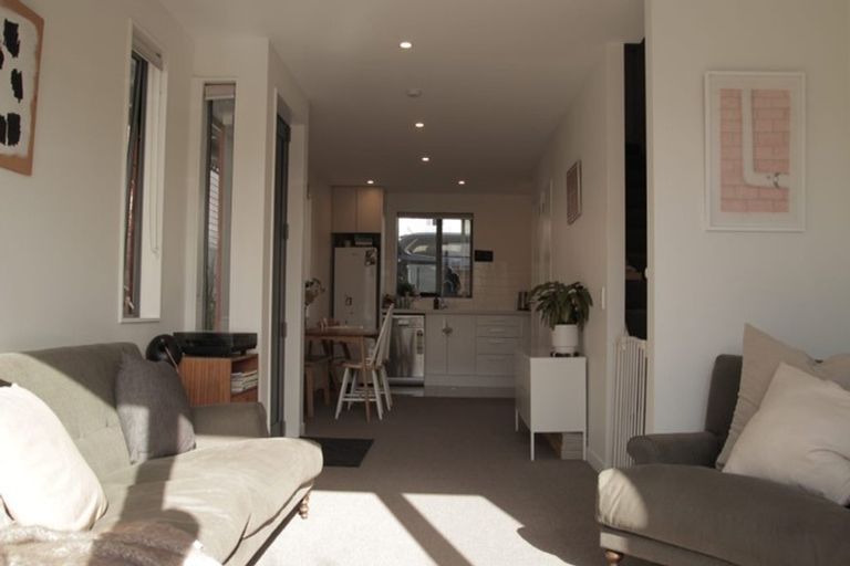 Photo of property in 7/24 Princess Terrace, Newtown, Wellington, 6021