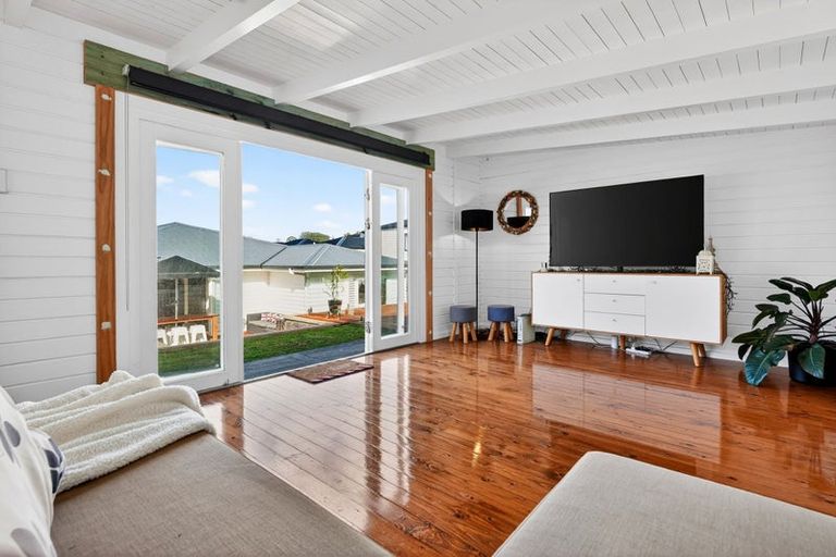 Photo of property in 2/41 Hastings Road, Mairangi Bay, Auckland, 0630