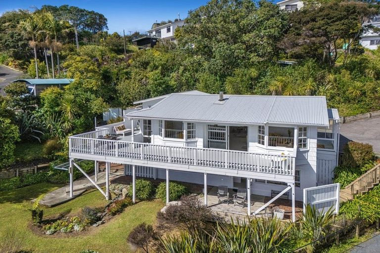 Photo of property in 47 Duncansby Road, Stanmore Bay, Whangaparaoa, 0932
