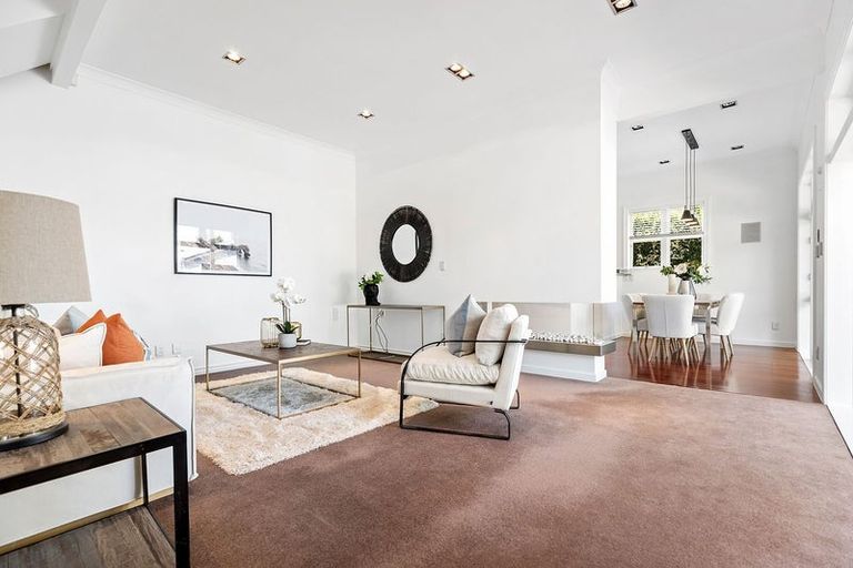 Photo of property in 12 Domain Street, Devonport, Auckland, 0624