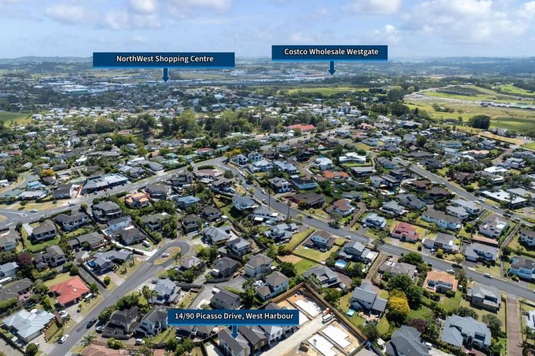 Photo of property in 6/90 Picasso Drive, West Harbour, Auckland, 0618