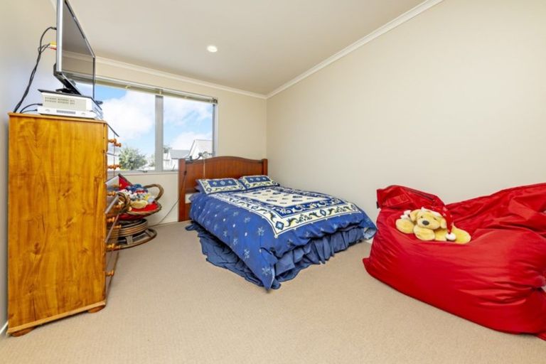 Photo of property in 24 Willow Camp Road, Takanini, 2112