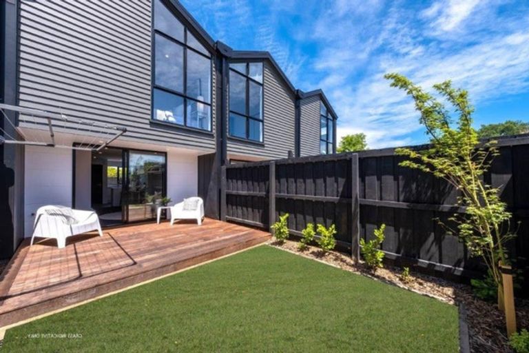 Photo of property in 4/26 Grassmere Street, Papanui, Christchurch, 8052