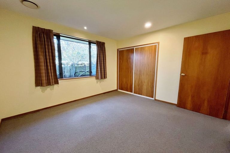 Photo of property in 2/82 Middleton Road, Upper Riccarton, Christchurch, 8041