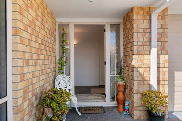 Photo of property in 67 Gravatt Road, Papamoa Beach, Papamoa, 3118