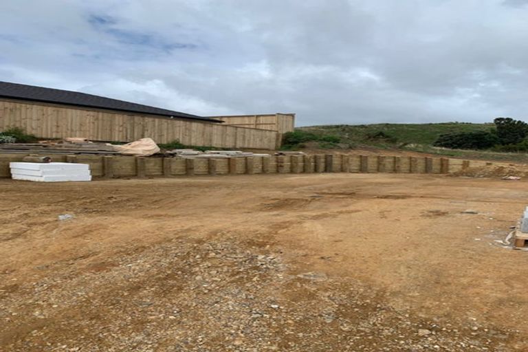 Photo of property in 63 Leathem Crescent, Pokeno, 2402