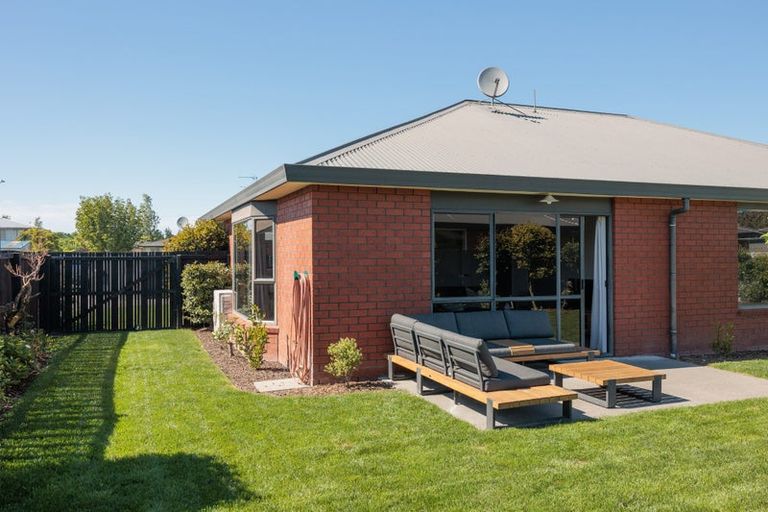 Photo of property in 2 Maple Lane, Tinwald, Ashburton, 7700