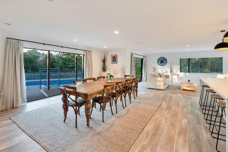 Photo of property in 220 Bawden Road, Dairy Flat, Albany, 0792