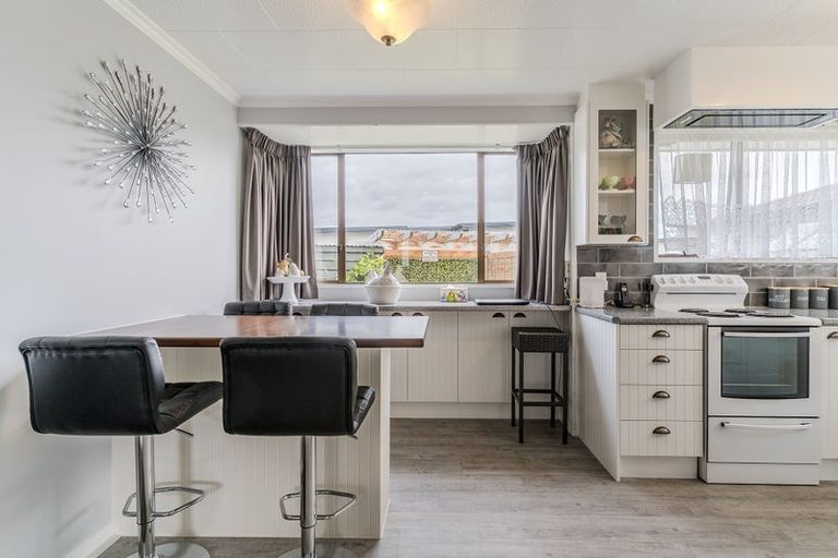 Photo of property in 122b Macandrew Road, South Dunedin, Dunedin, 9012