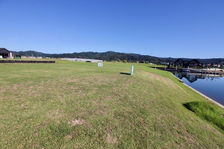 Photo of property in 7 Raumati Lane, Whitianga, 3510