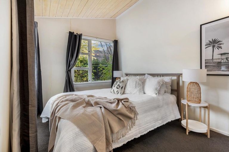 Photo of property in 38 Centennial Avenue, Arrowtown, 9302
