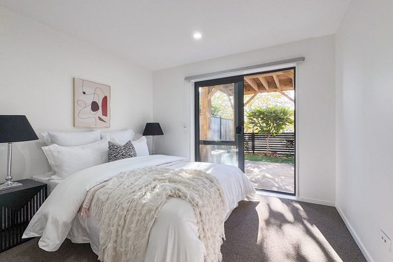 Photo of property in 15 Falcon Crescent, Hobsonville, Auckland, 0618
