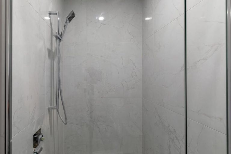 Photo of property in 12 Tuputupu Drive, Kumeu, 0810