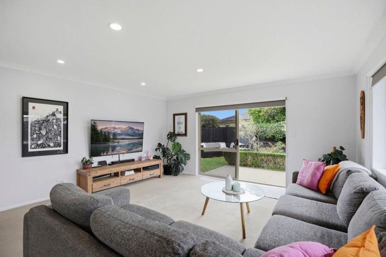 Photo of property in 20 Sarah Place, Papamoa Beach, Papamoa, 3118