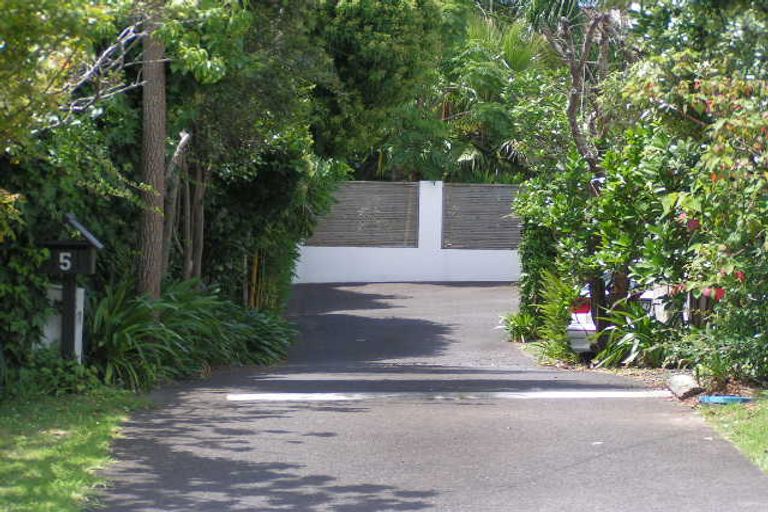 Photo of property in 5 Beacholm Road, Takapuna, Auckland, 0622