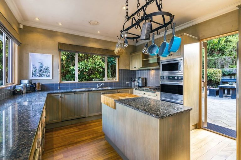 Photo of property in 38 Mapara Road, Acacia Bay, Taupo, 3385