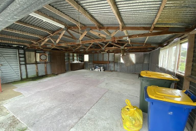 Photo of property in 17 Alamein Avenue, Belmont, Auckland, 0622