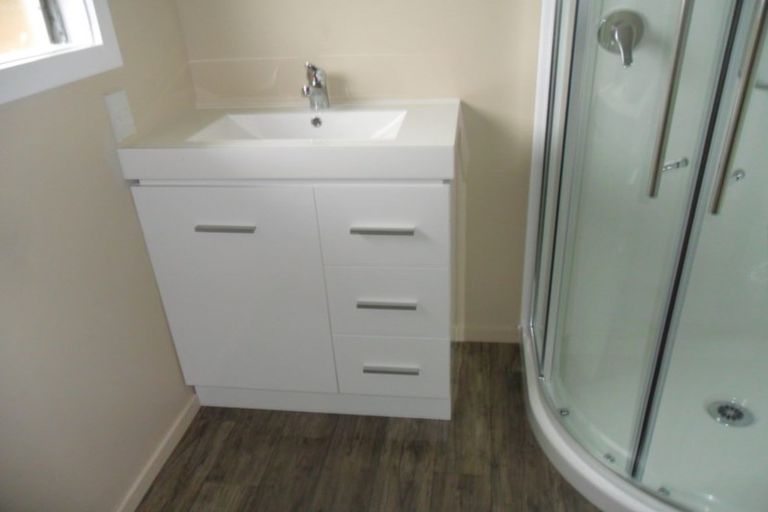 Photo of property in 5 Stafford Place, Awapuni, Palmerston North, 4412