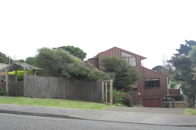 Photo of property in 25 Anaru Street, Raumati Beach, Paraparaumu, 5032