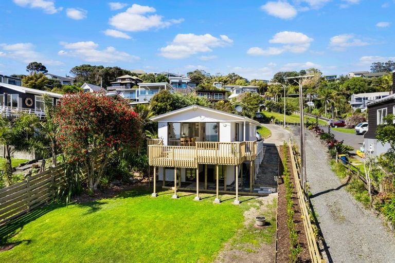 Photo of property in 79 Duncansby Road, Stanmore Bay, Whangaparaoa, 0932