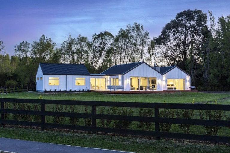 Photo of property in 30 Orbiter Drive, Ohoka, 7692