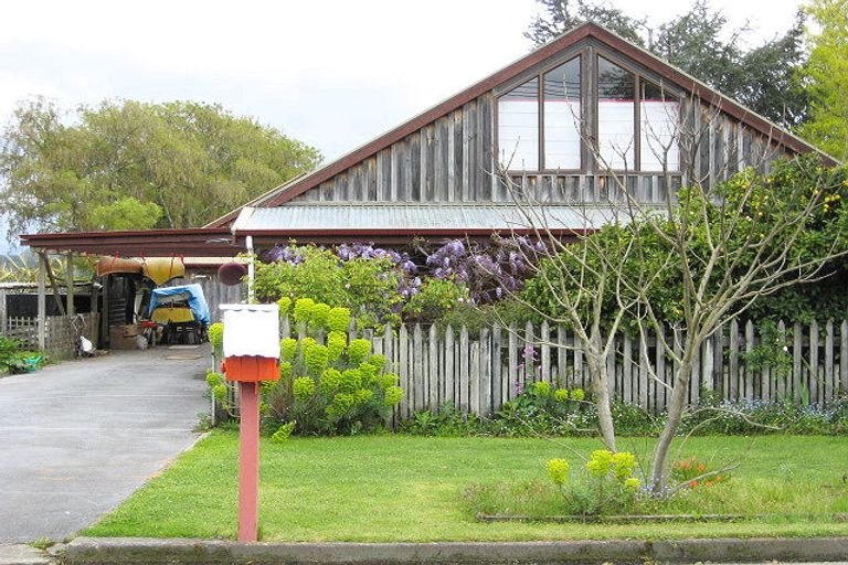 Photo of property in 50 Tahi Street, Mapua, 7005