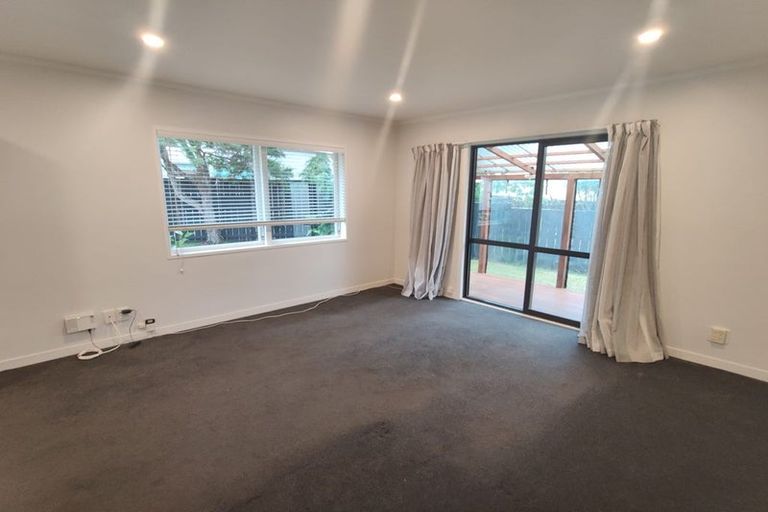 Photo of property in 3/11 Thurston Place, Bucklands Beach, Auckland, 2012
