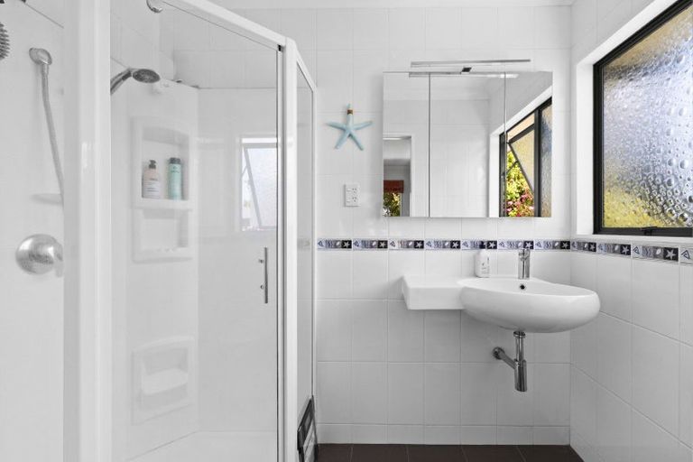 Photo of property in 907 Lawrence Street, Akina, Hastings, 4122