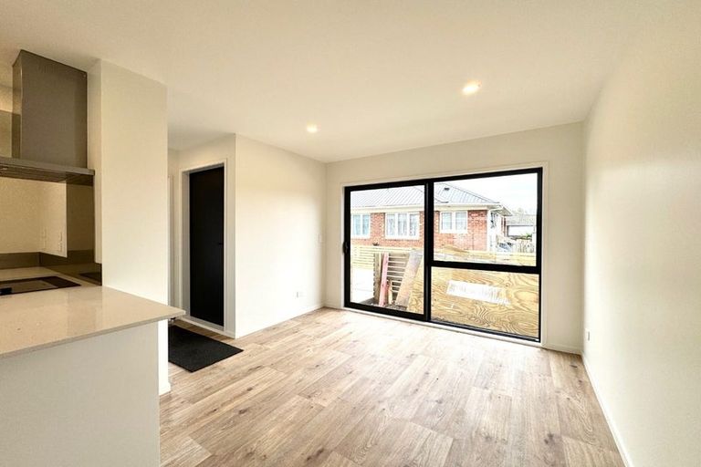 Photo of property in 22d Royton Avenue, Mangere East, Auckland, 2024