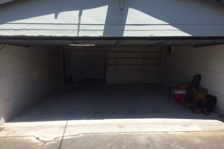 Photo of property in 11 Strickland Street, Sydenham, Christchurch, 8023