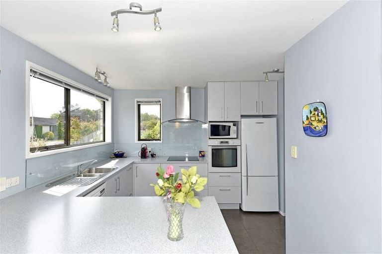 Photo of property in 11 Dalrye Place, Ilam, Christchurch, 8041