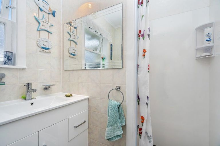 Photo of property in 11 Thompson Place, Tikipunga, Whangarei, 0112