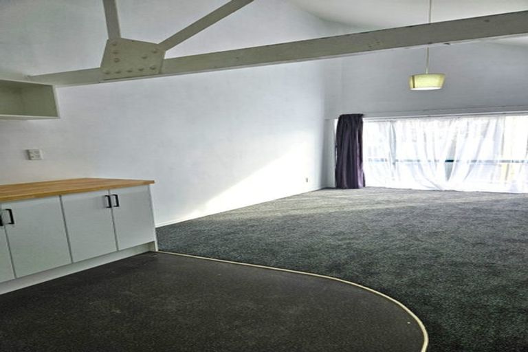 Photo of property in 4/5 Hopper Street, Mount Cook, Wellington, 6011