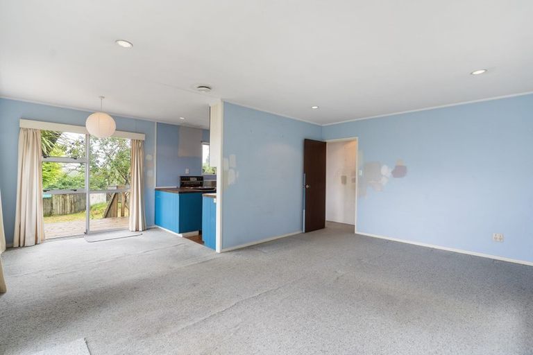 Photo of property in 9 Sikkim Crescent, Clover Park, Auckland, 2019