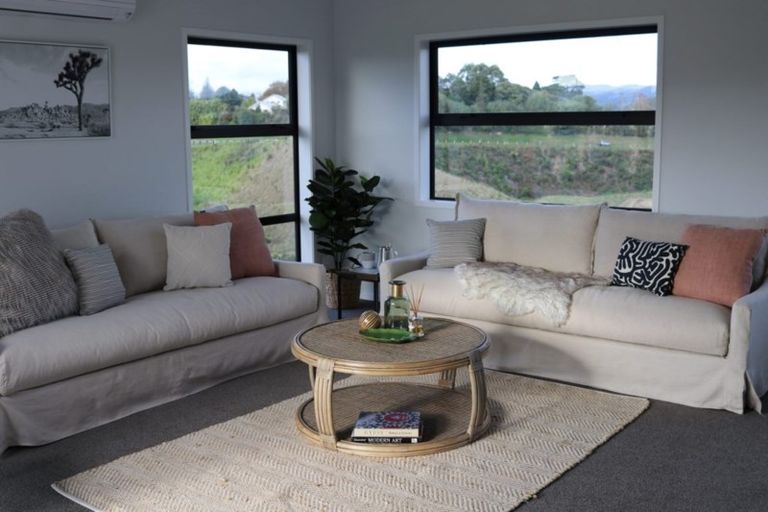 Photo of property in 183 Penetaka Heights, Pyes Pa, Tauranga, 3112