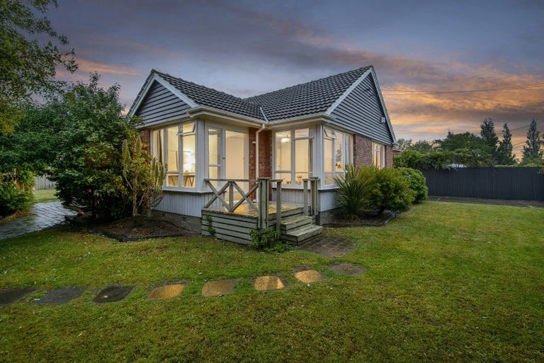 Photo of property in 36 Morrison Avenue, Northcote, Christchurch, 8052
