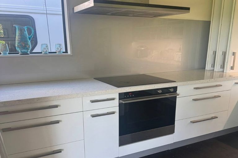 Photo of property in 2/35 Manuka Road, Bayview, Auckland, 0629