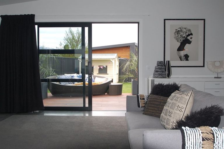 Photo of property in 6 Eldorado Place, Cromwell, 9310