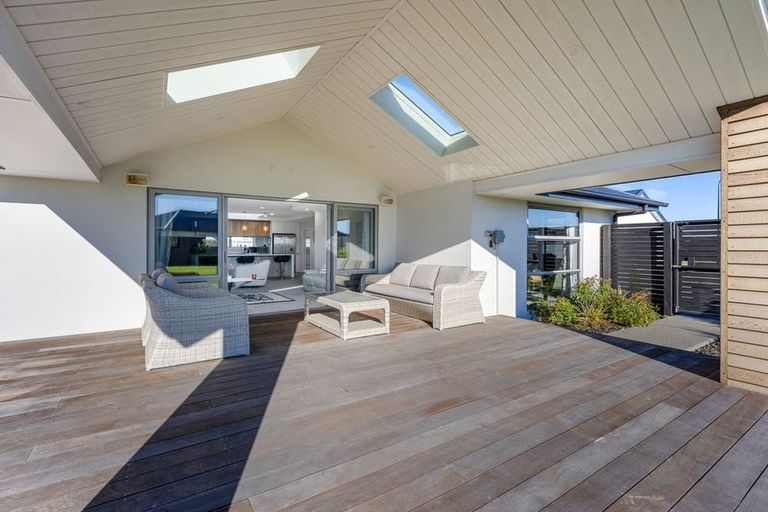 Photo of property in 5 Coopworth Mews, West Melton, 7618