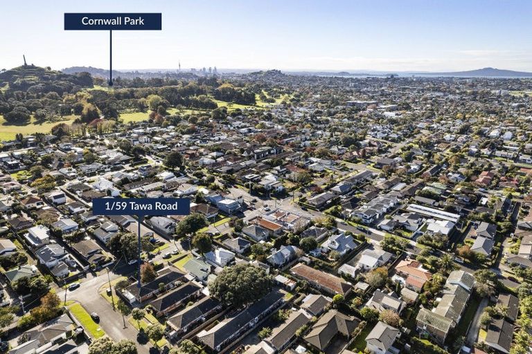 Photo of property in 1/59 Tawa Road, One Tree Hill, Auckland, 1061