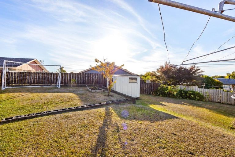 Photo of property in 10 Millar Place, Nawton, Hamilton, 3200